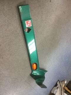 International ProStar Right Cowl for a International PROSTAR 122