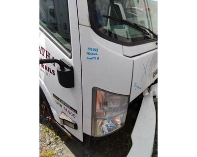 Isuzu NPR HD Right Cowl