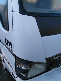 Isuzu NQR Right Cowl