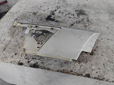 Isuzu NRR Right Cowl