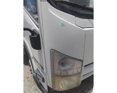 Isuzu NRR Right Cowl