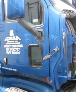 Kenworth T2000 Right Cowl