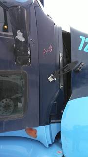 Kenworth T2000 Right Cowl