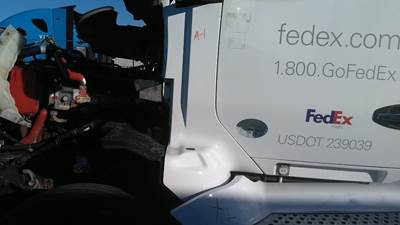 Kenworth T680 Left Cowl