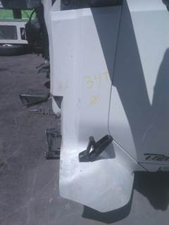 Kenworth T680 Left Cowl