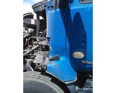 Kenworth T680 Left Cowl