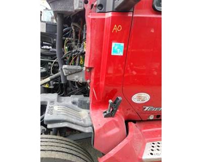 Kenworth T680 Left Cowl