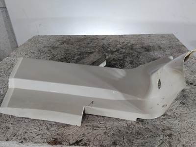 Kenworth T880 Left Cowl