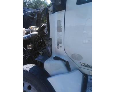 Kenworth T880 Left Cowl