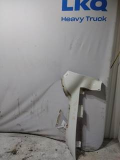 Peterbilt 387 Right Cowl