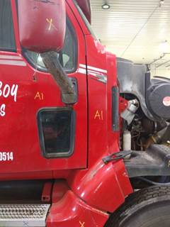 Peterbilt 387 Right Cowl