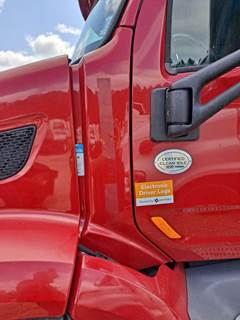 Peterbilt 579 Left Cowl