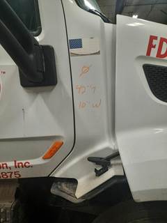 Peterbilt 579 Right Cowl