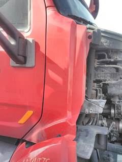 Peterbilt 579 Right Cowl