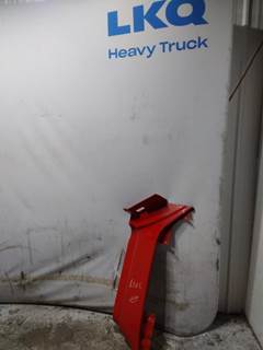 Peterbilt 579 Right Cowl