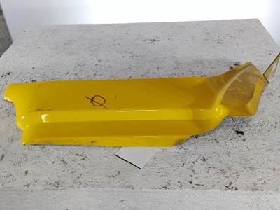 Peterbilt 579 Left Cowl