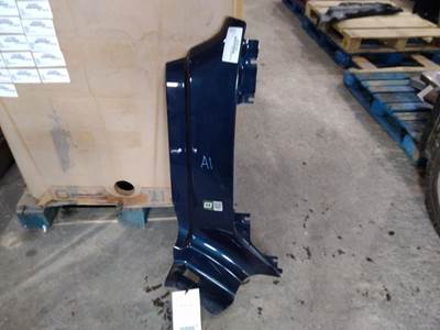 Peterbilt 579 Left Cowl