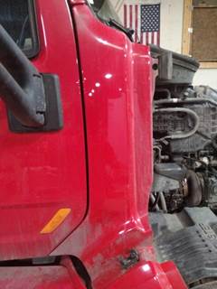 Peterbilt 579 Right Cowl