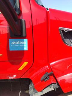 Peterbilt 579 Right Cowl