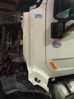 Peterbilt 579 Left Cowl