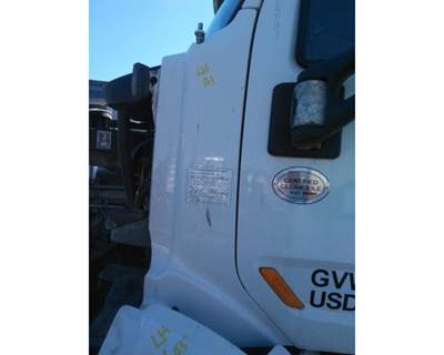 Peterbilt 579 Left Cowl