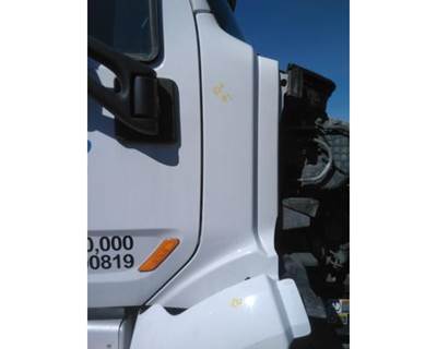 Peterbilt 579 Right Cowl