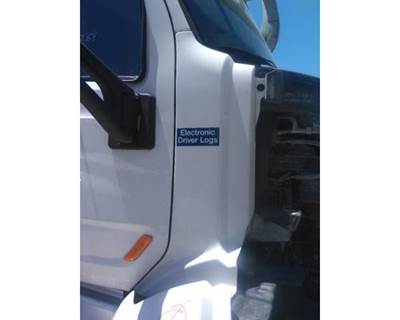Peterbilt 579 Right Cowl