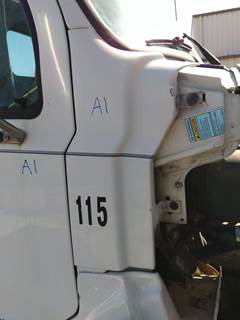 Sterling Acterra 5500 Right Cowl