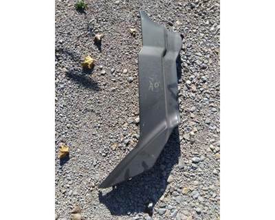 Sterling L8500 Right Cowl
