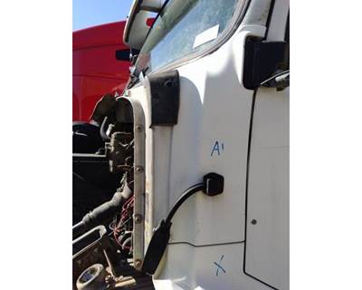 Volvo VN Left Cowl