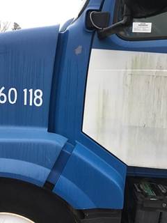Volvo VNL Left Cowl