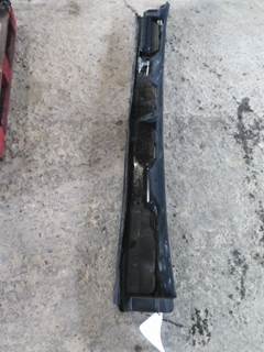 Volvo VNL Left Cowl