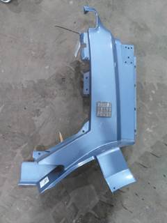 Volvo VNL Right Cowl