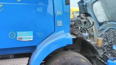 Volvo VNM Right Cowl