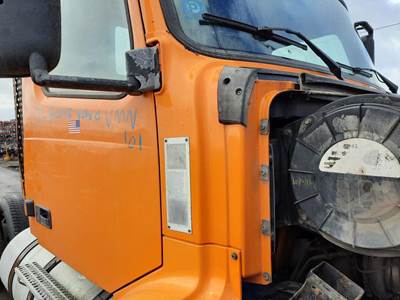 Volvo VNM Right Cowl