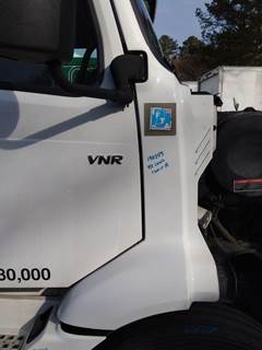 Volvo VNR Right Cowl