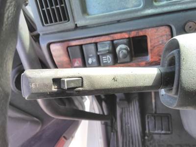 Volvo VNL Left Cruise Control Switch