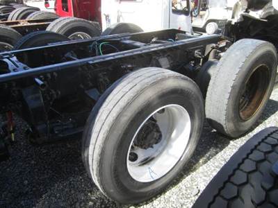 Alliance Cutoff for a Freightliner FAS II AIRLINER LATE TANDEM