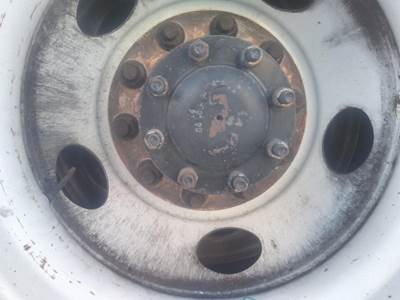 Detroit DARS-17.5-4R588 Cutoff for a Freightliner Manufacture FH32 - 4 " LATE SPRING