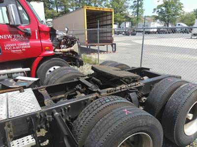 Detroit DART400-4FR241 Cutoff for a Freightliner CASCADIA 125