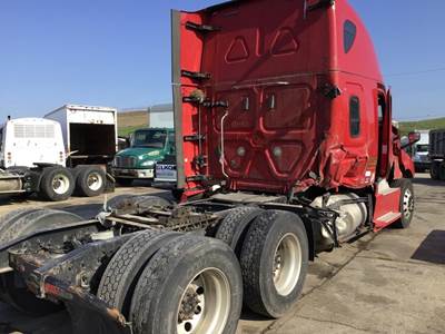 Detroit DART400-4NRTBD Cutoff for a Freightliner FAS II AIRLINER LATE TANDEM