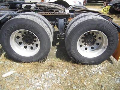 Detroit RT40-NFDFR241 Cutoff for a Freightliner FAS II AIRLINER LATE TANDEM