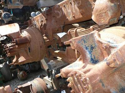 Eaton-Spicer 34DTR717 Cutoff for a Hendrickson