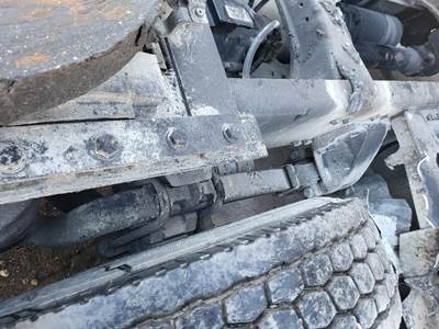 Eaton-Spicer D40155RTBD Cutoff for a Paccar LOW AIR RIDE