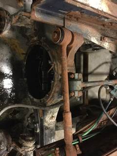 Eaton-Spicer DS402RTBD Cutoff for a Hendrickson