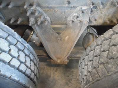 Eaton-Spicer DS404R264 Cutoff for a Hendrickson HTB-LT