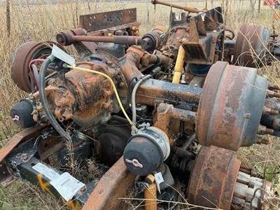 Eaton-Spicer DS405PRTBD Cutoff for a Hendrickson WALKING BEAM