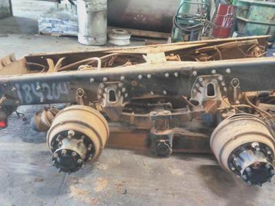 Eaton-Spicer DS405R557 Cutoff for a Hendrickson WALKING BEAM