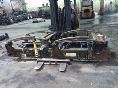 Freightliner FAS II AIRLINER LATE TANDEM Cutoff