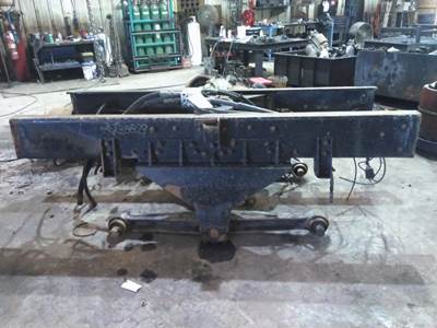 Hendrickson RS 460 Cutoff